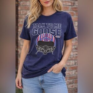 Top Gun Graphic Tee “Talk to me goose” Sz S; PTP 16-20”, Length 25”